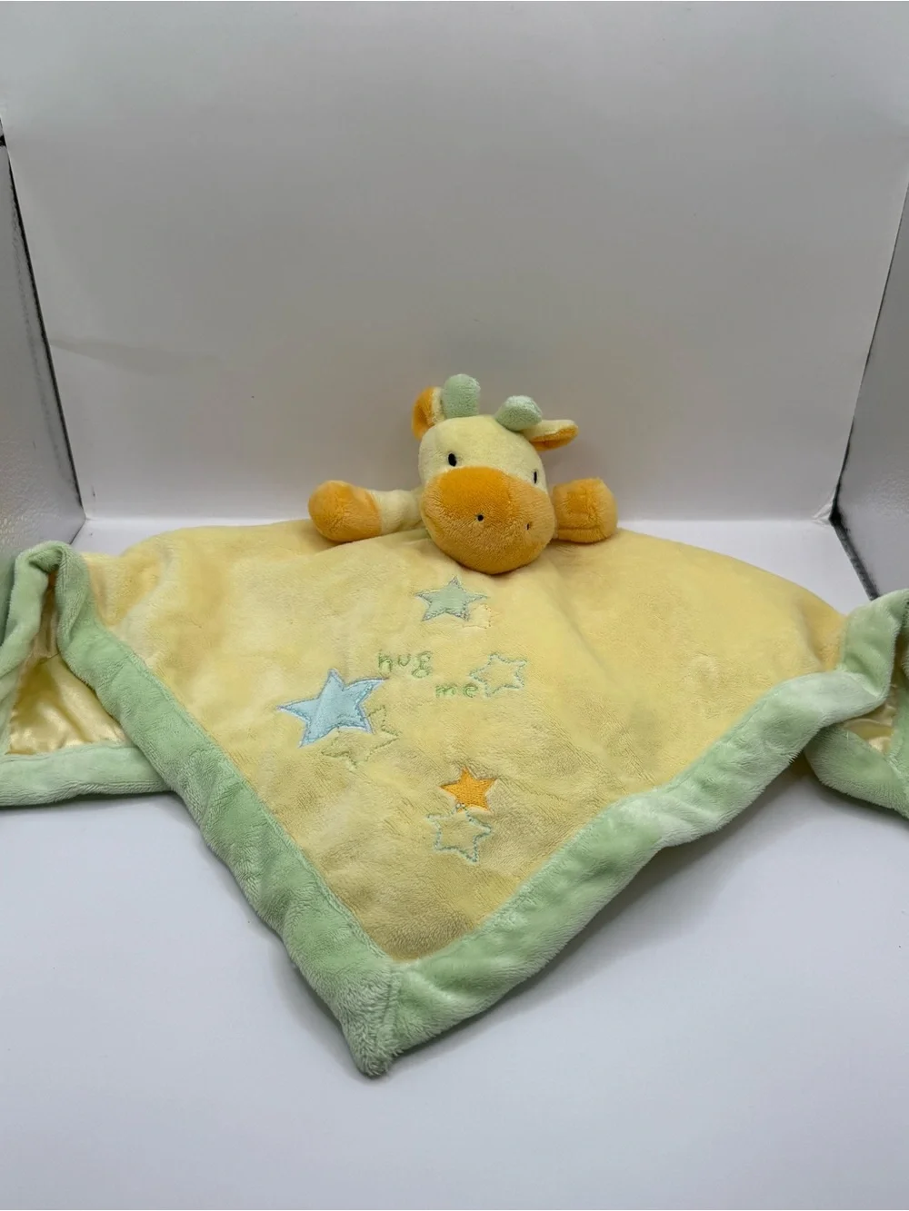 Carters Just One Year Hug Me Giraffe Lovey Security Blanket Soother Plush